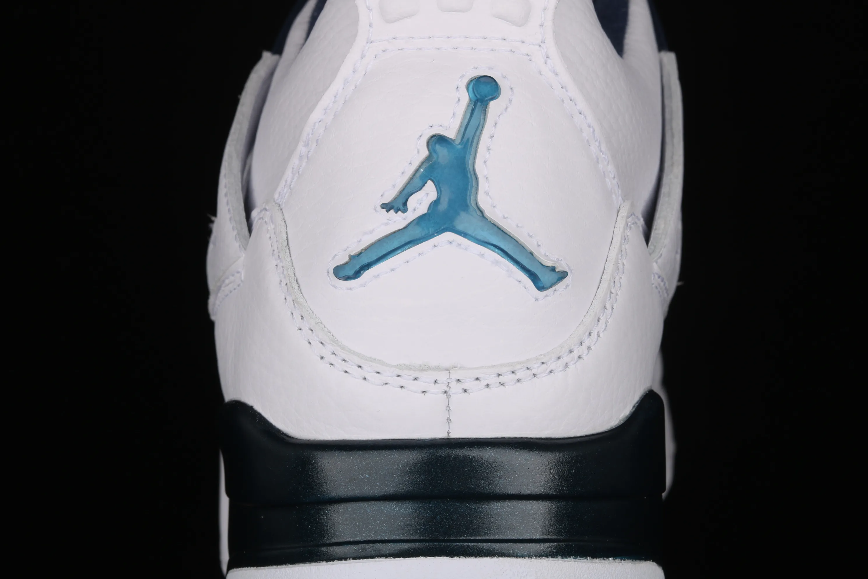 All Categories Air Jordan Jordan Series Basketball Shoes Air Jordan 4 Pure Original Air Jordan 4 Retro LS AJ4 Joe 4 Columbia Blue First Layer Basketball Shoes 314254-107